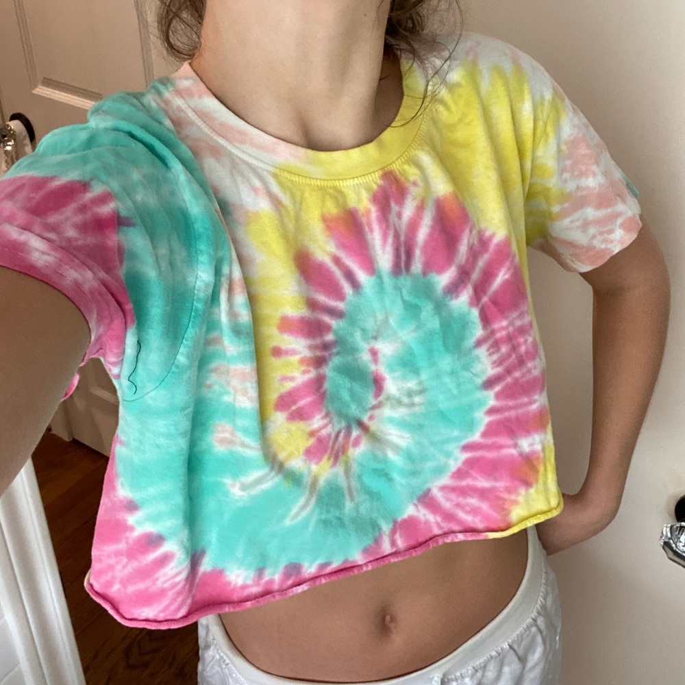 Tie Dye Cropped Tee